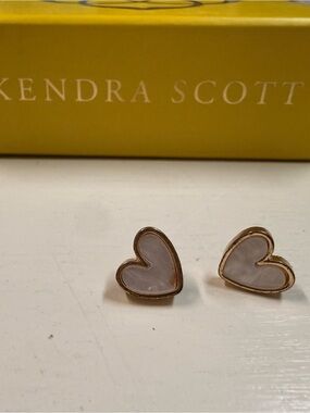 Kendra Scott Gold Heart Stud Earrings with White Opal